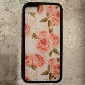 Wildflower "White Floral" Protective Case (iPhone 6/7/8)